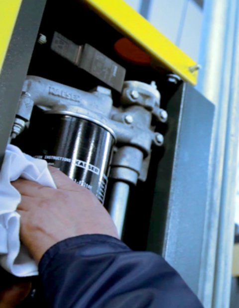 cambiar filtros de un compresor